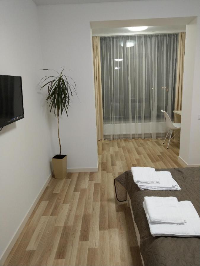 Новобудова По Вулконовальця2 Apartment Rivne Ngoại thất bức ảnh