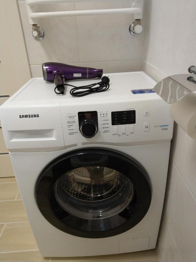Новобудова По Вулконовальця2 Apartment Rivne Ngoại thất bức ảnh