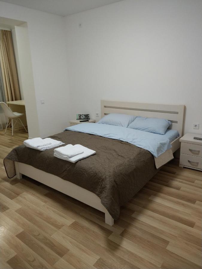 Новобудова По Вулконовальця2 Apartment Rivne Ngoại thất bức ảnh