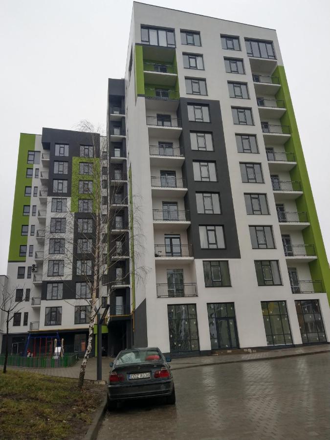 Новобудова По Вулконовальця2 Apartment Rivne Ngoại thất bức ảnh